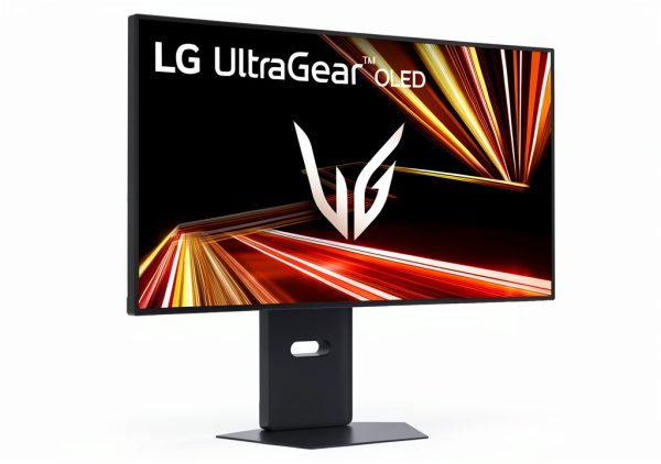 LG UltraGear 32 OLED Gaming Monitor 4K UHD 165Hz G-Sync-4
