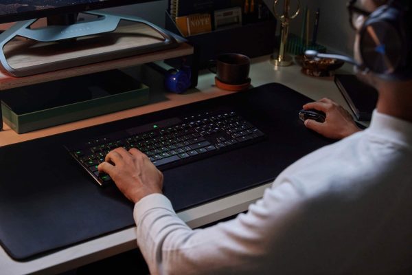 CORSAIR K100 Air Wireless Gaming Keyboard Ultra Thin-18